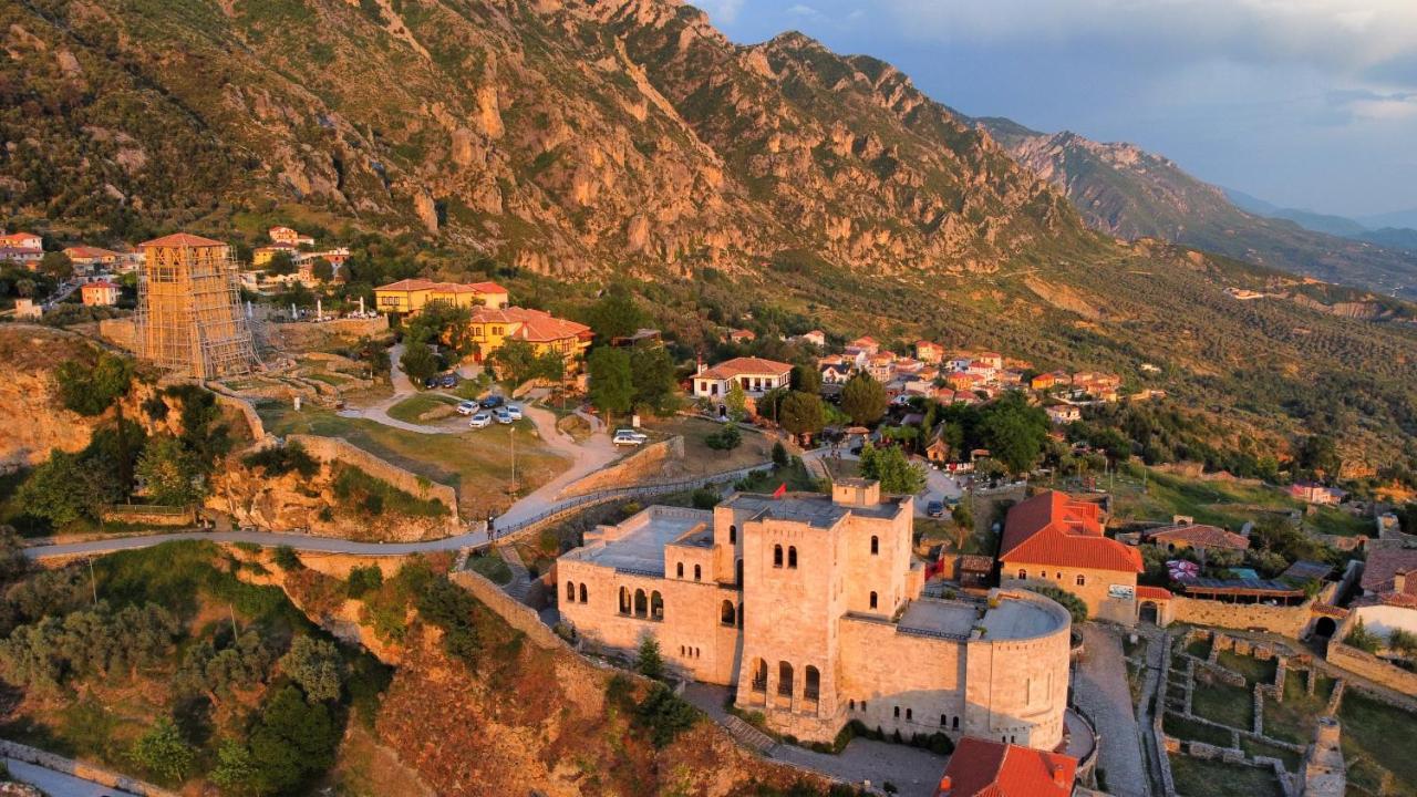 Krujë Rooms Merlika -Inside The Castle- מראה חיצוני תמונה