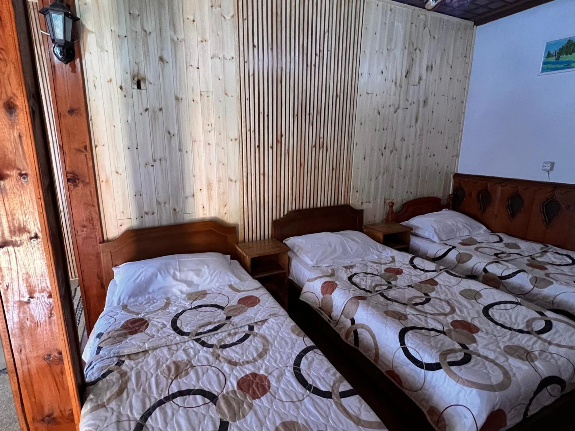Krujë Rooms Merlika -Inside The Castle- מראה חיצוני תמונה